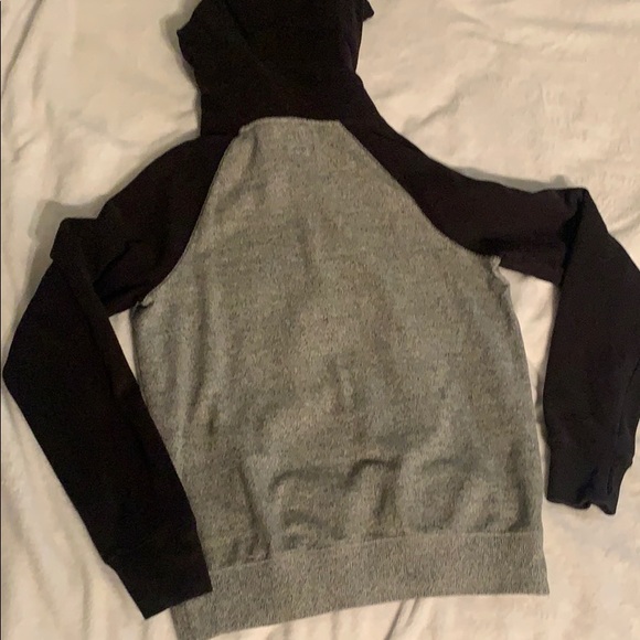 Roots hoodie - Picture 2 of 2